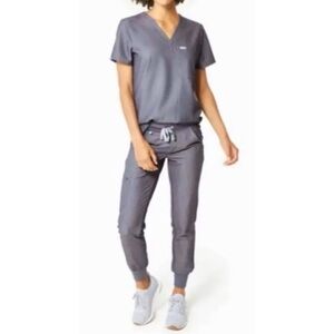 FIGS Scrub Set Zamora Jogger & Catarina Top Petite XS